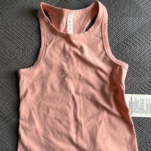 NEW Lululemon tank top size 4!